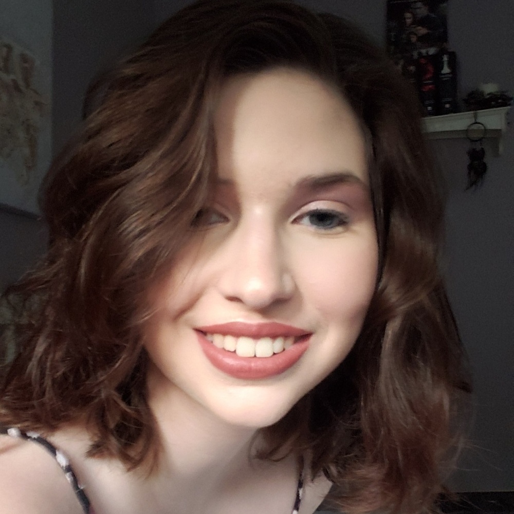 Meet your Posher, Brittney